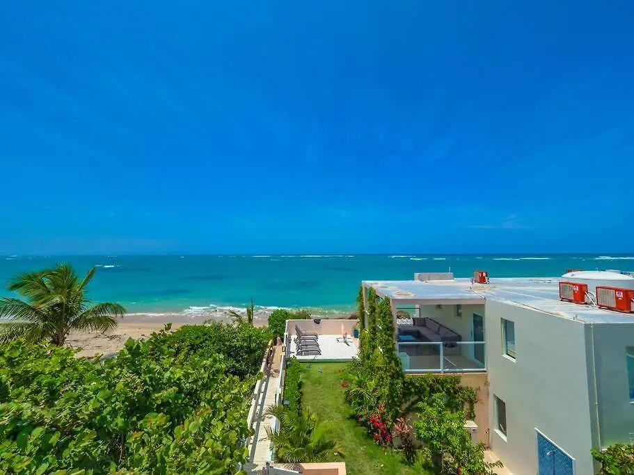 Palm Del Mar - 2 Beach Front Villas Combined - 14 Bedrooms Loiza